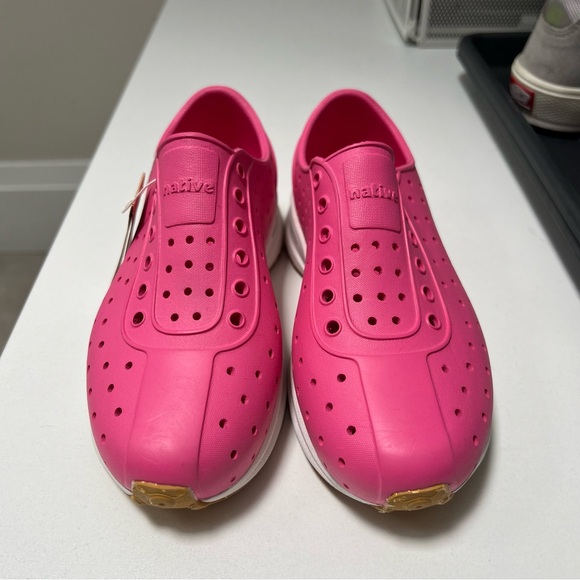 Native kids shoes - J1 - Picture 2 of 4